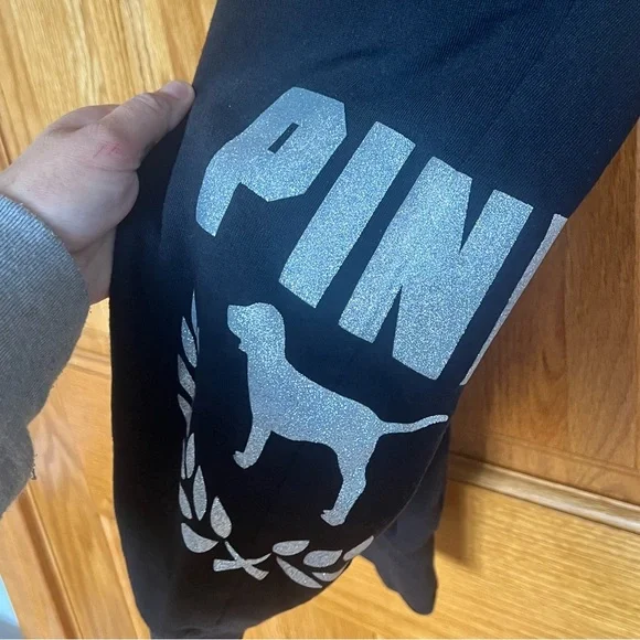 Victoria’s Secret - Pink - Sweatpants/Joggers - Picture 3 of 5